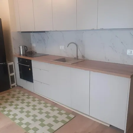 Beautiful And Comfortable New With Parking Space In Bialoleka 20 Minutes From Center By Public Transport Varsó